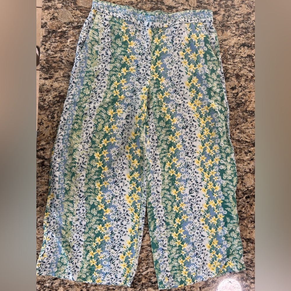 Floral Patterned Pants